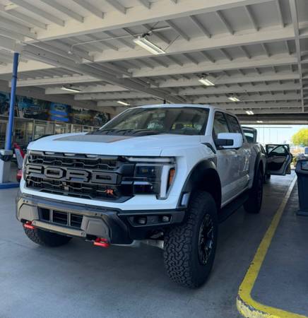 New 2025 Ford F-150 Raptor R Supercharged - $140,240 (Palo Alto)636138526017311223