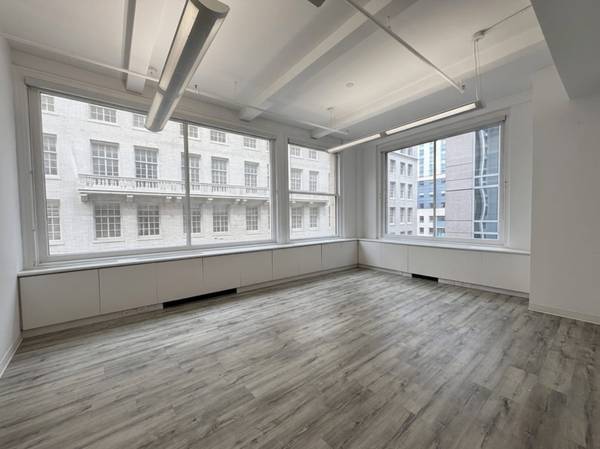 Class A building off Fifth Ave, Full Floor. Amazing Amenity Roof Deck 1
