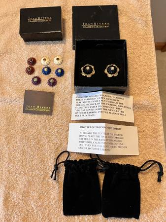 Joan Rivers Interchangeable Magnetic Gold Tone Pierced Earrings * New* 1