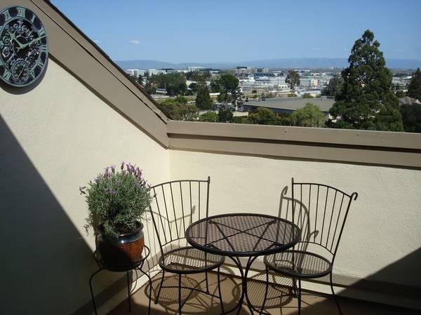 $2,453 / 600ft2 - W&D in Unit, Near Public Transit, Studio 1BA (belmont)63826178113155123