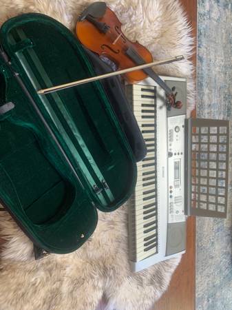 Yamaha Keyboard 1