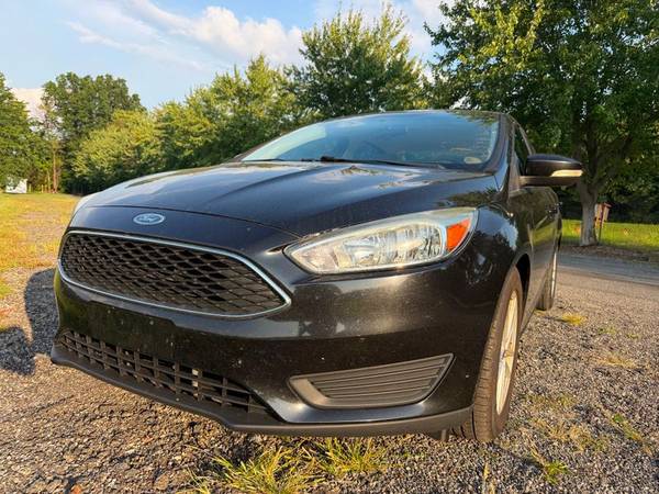 2015 Ford Focus SE 1