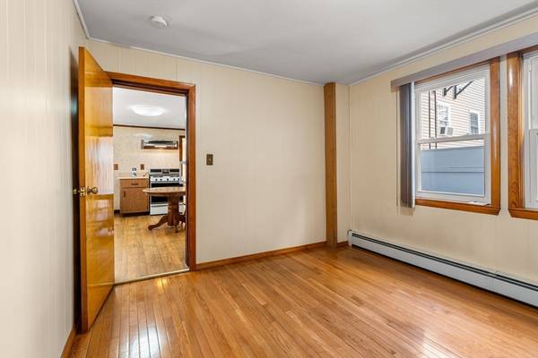 $2,600 / 2br - Spacious and Bright Apartment in Cambridge (Cambridge)63810013632641123