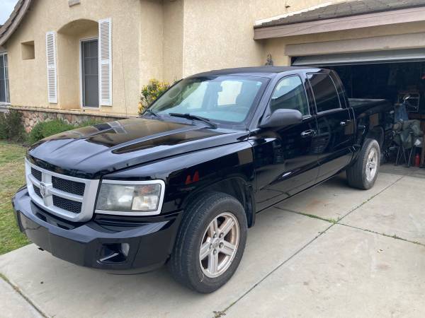 2010 Dodge Dakota Big Horn 85k miles 4dr. 4x4 1
