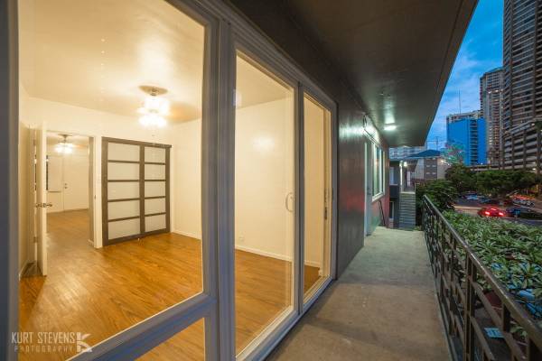 $1,595 / 380ft2 - Paisajismo exuberante, estufa de gas, refrigerador (Oahu)63686691843713123
