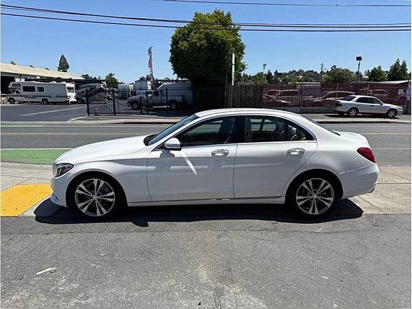 2015 Mercedes-Benz Clase C C 300 Sedán 4D - $15598,00 (Alamo Square / Nopa)63470954776833123