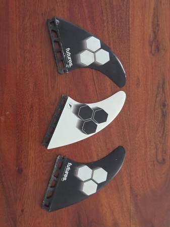 Futures AM2 large fin 1