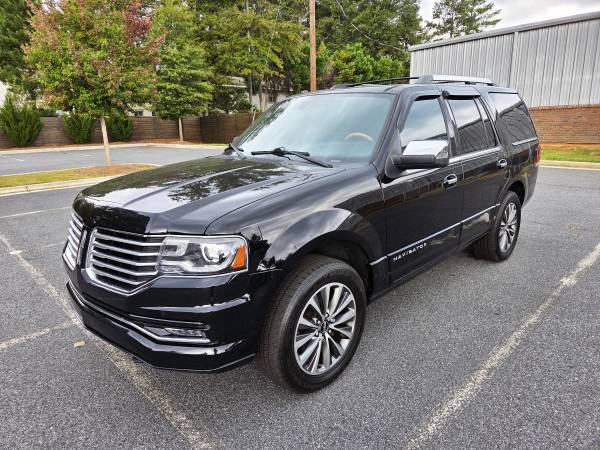 2017 LINCOLN NAVIGATOR - CLEAN - FULLY LOADED - FINANCING AVAILABLE 1