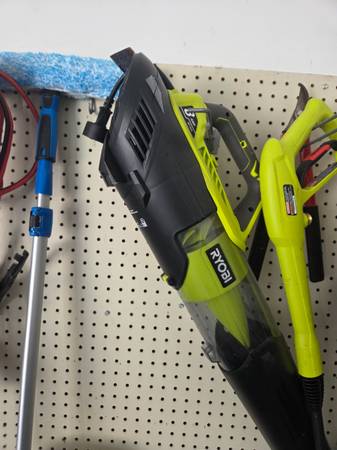 Leaf Blower Ryobi corded 1