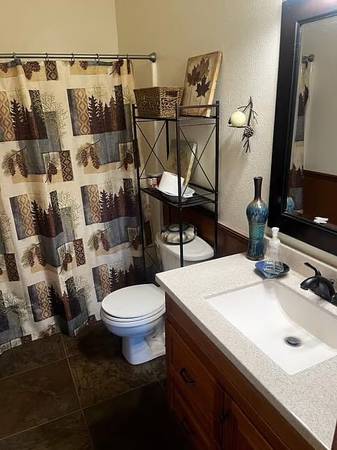 $800 / 1br - Shared room/female only in rural Frenchtown house on 7 acres (Frenchtown)63657010563843122