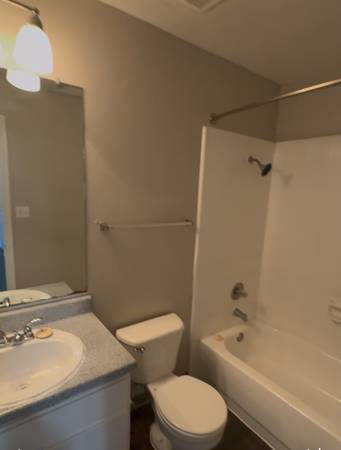 $1,299 / 2br - 1030ft2 - LIMITED AVAILABILITY! (Portland)64036538060291123