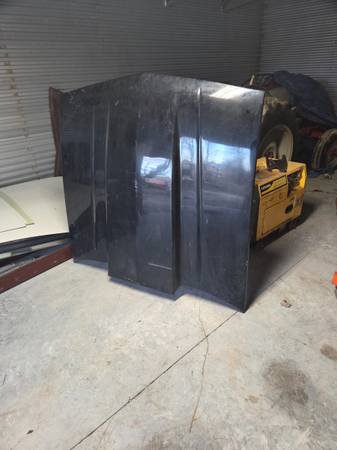 Cowl hood 1987 Camaro 1