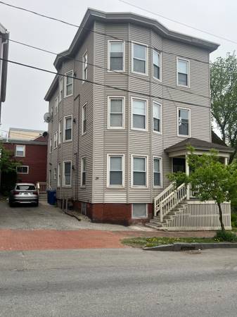 3 bedroom for rent in downtown Portland 1