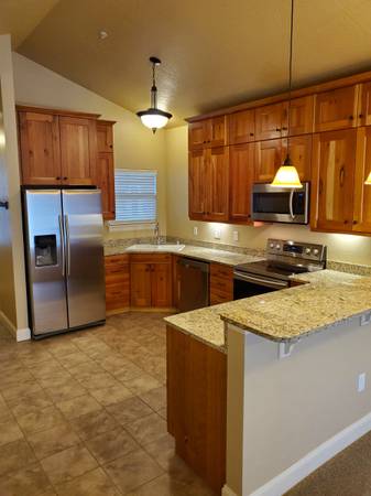$369,000 / 2br - Beautiful 2 bedroom 2 bath Condo (Missoula)63656975336451120