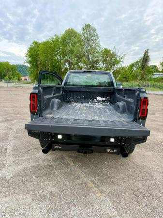 2011 GMC Sierra 3500 HD - Photo 15