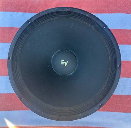 EVM-15L Pro-Line Speaker: 15” - 8 Ohm - 400 w 1