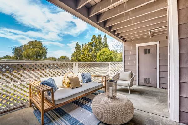 $2,911 / 2br - 934ft2 - Online Rent Payments, Near Public Transportation, 2 BD (3500 Windrift Way, Oceanside, CA)63701664766977122