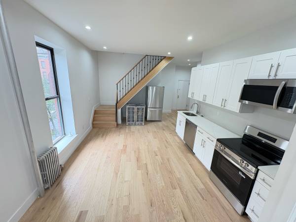 $9,500 / 7br - Luxury 7 Bedroom, 3 Full Bathroom Duplex with Laundry in Unit (Bedford Stuyvesant)63809042152961122