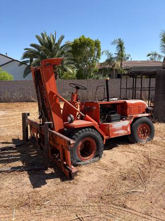 Forklift 1
