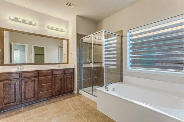 $3000.00 / 4br - 3054ft2 - Reserve at Westridge House for rent63936352849410124