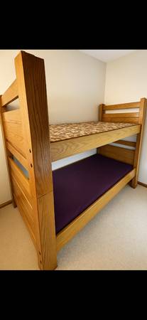 Solid Wood Twin-Over-Twin Bunk Bed – Excellent Condition 1