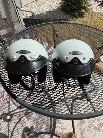 2 Helmets 1