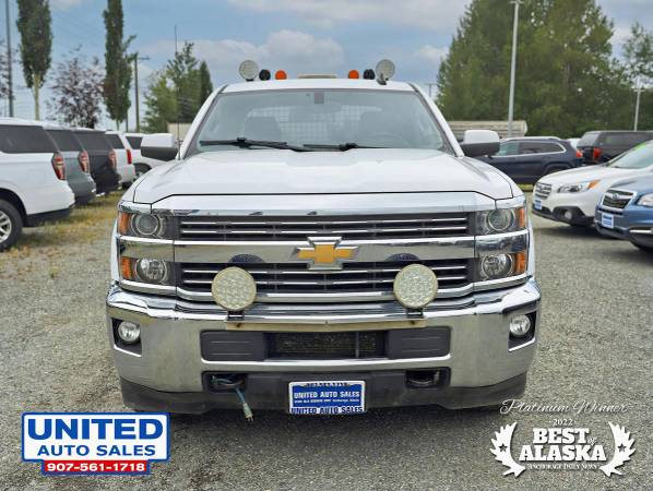 2016 Chevrolet Chevy Silverado 2500 HD Crew Cab LT Pickup 4D 6 1/2 ft - $20,995 (+ United Auto Sales)63442797882113121