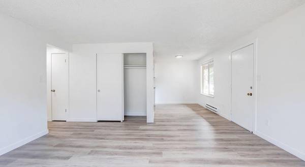 $1,360 / 2br - 832ft2 - 2 Dog Parks, A/C in Unit, 24 Hour Emergency Maintenance64003314351489120