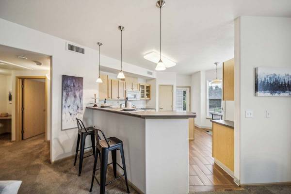$1,499 / 2br - 1073ft2 - INCREDIBLE APARTMENT HOME READY FOR MOVE-IN WITH ONE MONTH FREE! APPLY (250 Gage Blvd, Richland, WA)63803243271041124