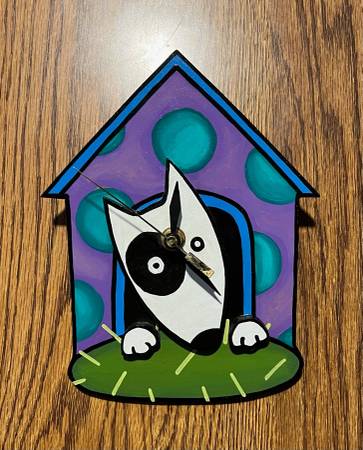 Hand Painted Locally Crafted Dog House Clock (See Description) 1