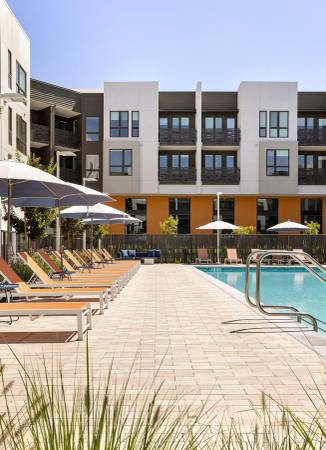 $2,919 / 1br - 809ft2 - Personalized storage lockers, Quartz kitchen and bathroom countertops (alameda)63657913498499122