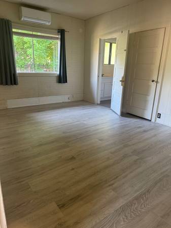 $1,375 / 2br - 1400ft2 - Charming 2+Bedroom/2 Bath House (Yreka)63678201138817124