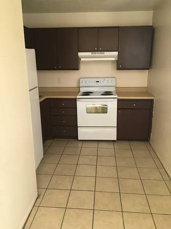 $750 / 2br - Manager Special's (Las Cruces)63861850277377122