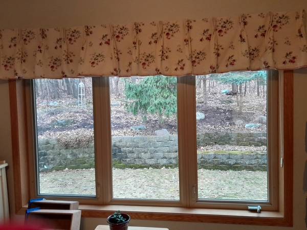 Custom Decorator Window Valance & Full Bedskirt 1