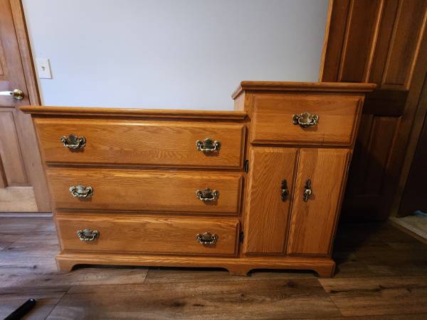 Solid Oak Dresser with Built in Changing Table 1