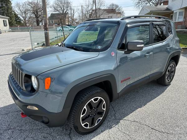 2017  JEEP RENEGADE - TRAILHAWK - 4X4 - 2.4L I4 - 93K - RUNS GREAT! 1