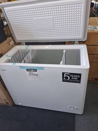 Danby Deep Freezer 1