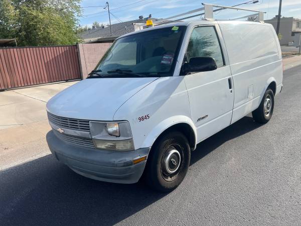 1998 Chevrolet Astro - Photo 15
