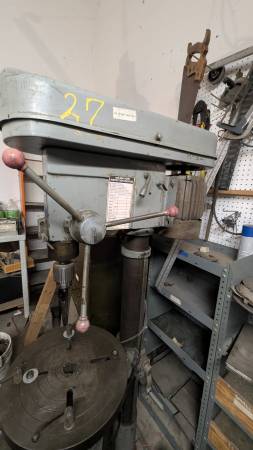 Floor Variable-Speed Drill Press 1