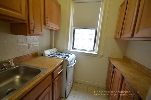 $1,995 ESTUDIO ESPACIOSO SIN COMISIÓN DE CORRETAJE (Brighton)63690793287043122