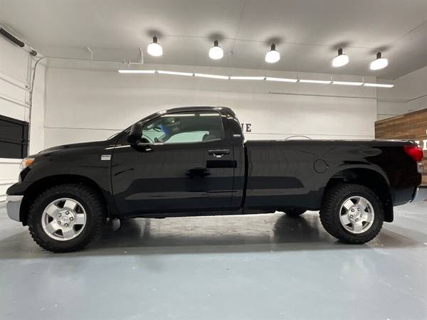 2007 Toyota Tundra  SR5 Regular Cab 2dr / 4.7L V8 / LONG BED 8FT Truck - $21,995 (M&M Investment Cars - Gladstone)63617234784385122