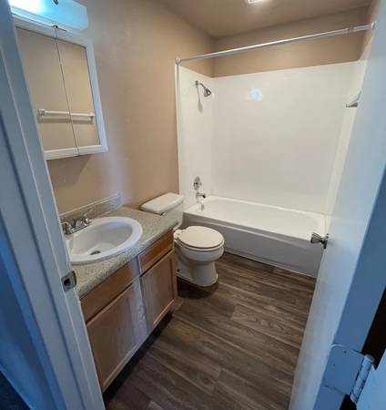 $1,580 / 2hb - 792ft2 - Vivienda asequible - ¡Un precio que puedes permitirte! 2 hb, 1 ba, 792 pies2! (Auburn)63688296500609123