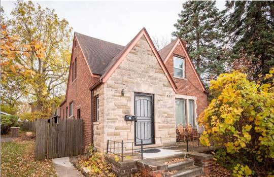 331 Elizabeth Lake Road, Pontiac 48341-1014 1