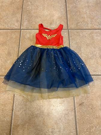 598835991203 ~ Girls 4T ~ WONDER WOMAN Costume ~ Dress Only  Halloween 1