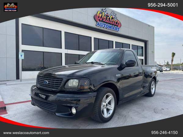 2004 Ford Pickup F150 Lightning Reg Cab - Financing Available! 1