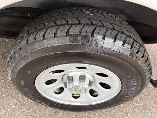 2012 Chevrolet Express 1500 / - Photo 10