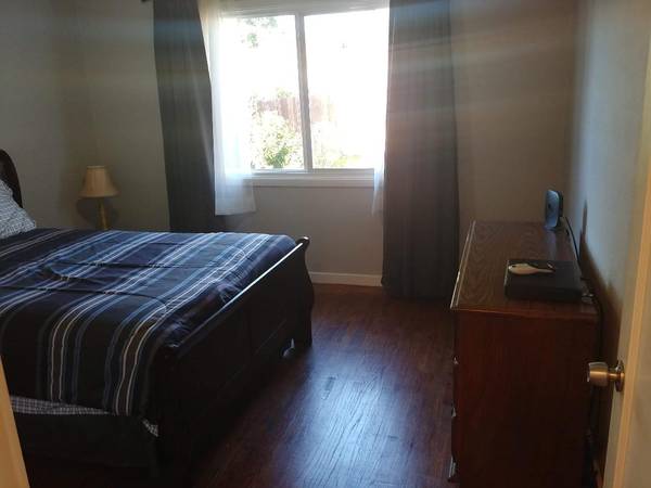 $920 / 4br - Large Private Room, Furnished (pittsburg / antioch)63836554665217122