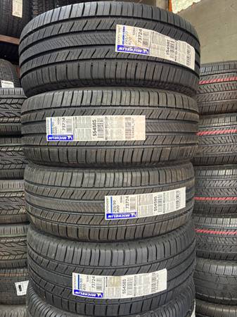255 50 20 New Michelin Defender Tires 1