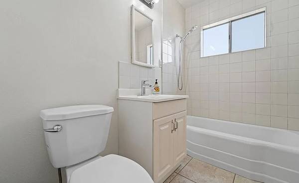 $750 / 3br - 835ft2 - 💎 Beautifully Maintained 2-Bedroom, 1-Bath House (San Diego, CA)63701626455809124