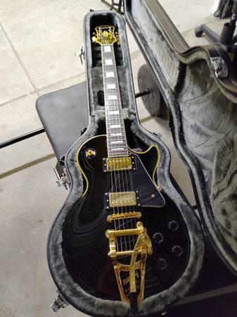 Epiphone Les Paul Custom Pro- never used 1